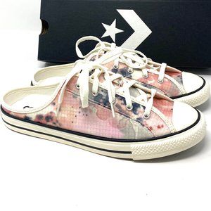 Converse Women's Sneakers - Pink and White